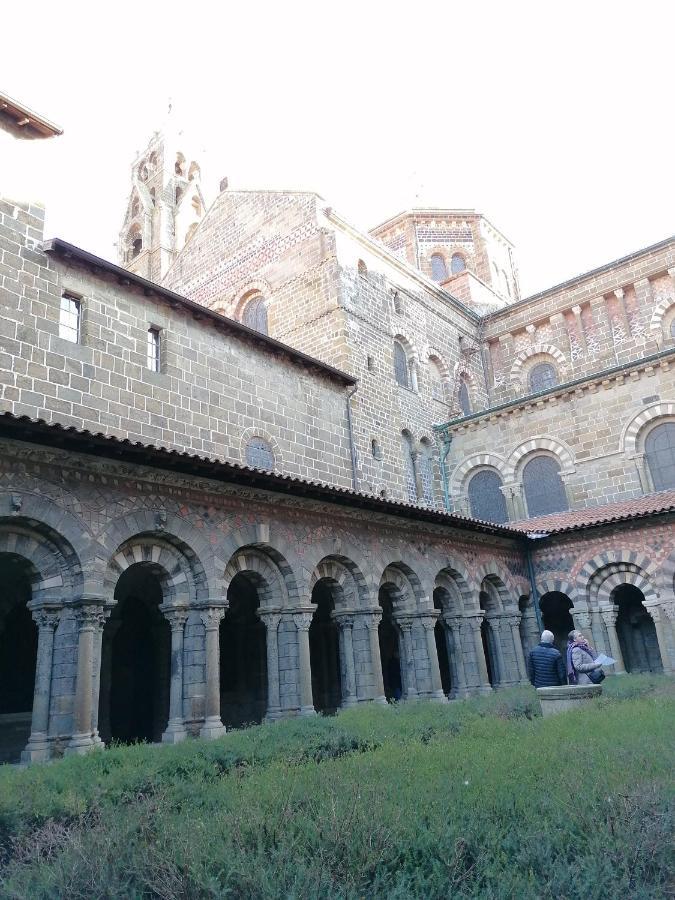 Le 43-4 Avec Sauna Privatif Le Puy-en-Velay エクステリア 写真